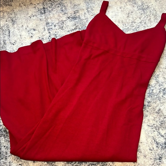 St. John Vibrant Red Evening Dress - Picture 6 of 11